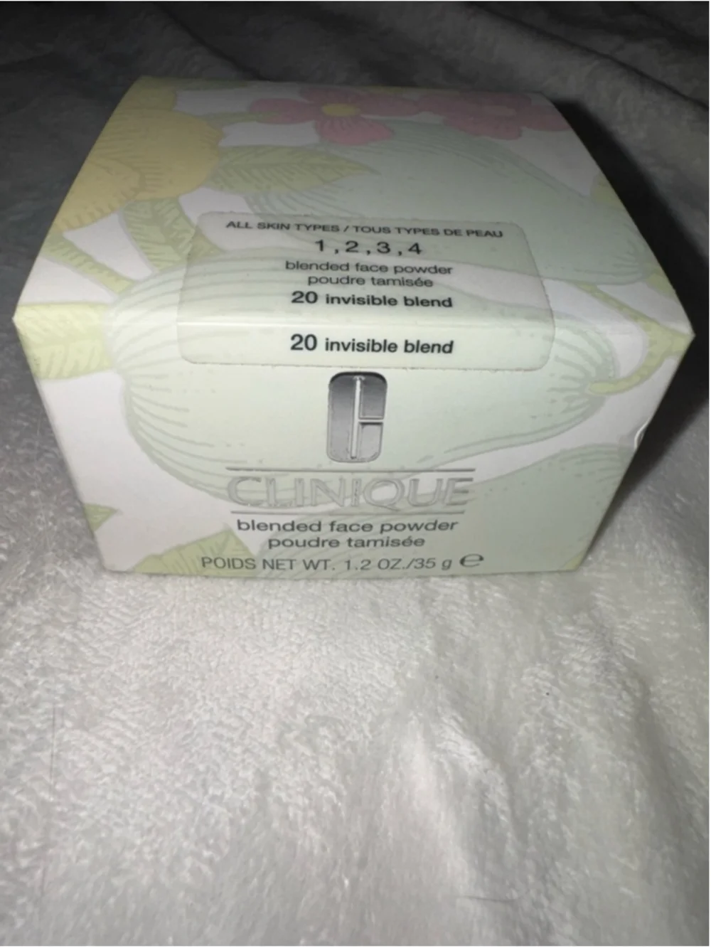 Clinique invisible blend face powder 20